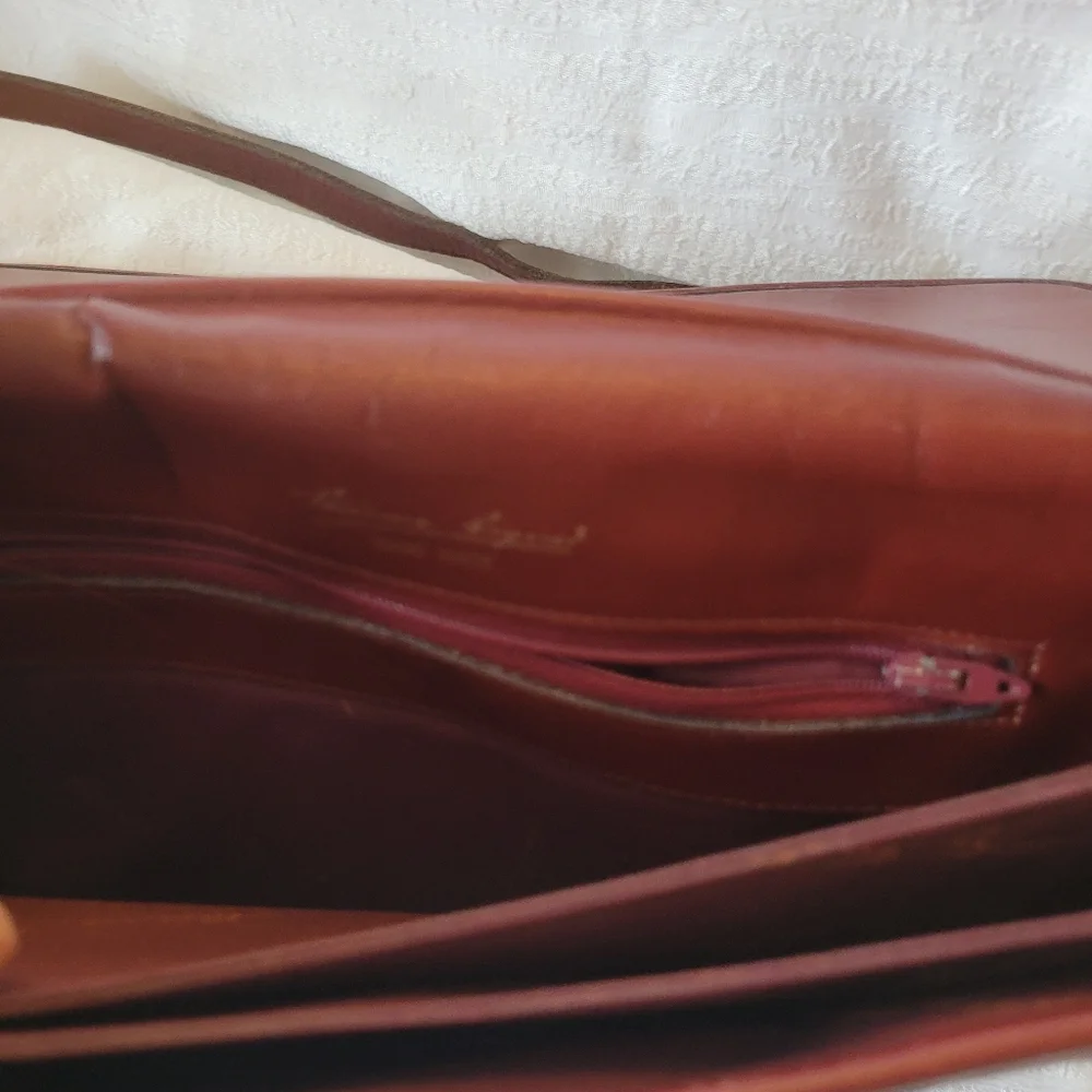 Vintage Etienne Aigner Leather Crossbody satchel brief in Oxblood red - Picture 9 of 16